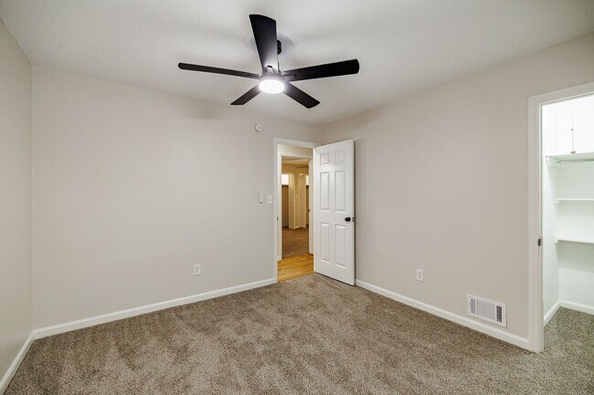 Building Photo - Updated Home in Ansley Park!