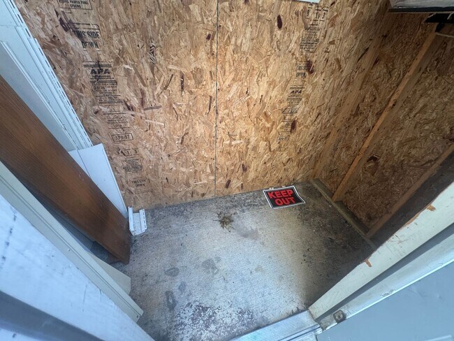 Building Photo - 1419 Jenninfer Drive
