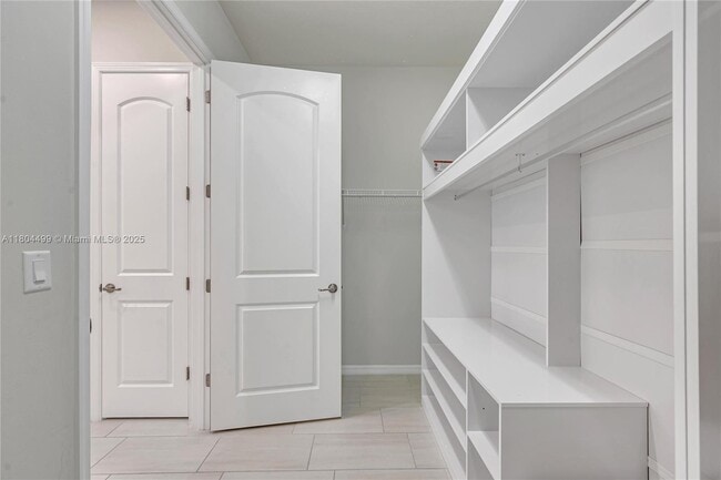 Building Photo - 9206 Passiflora Wy