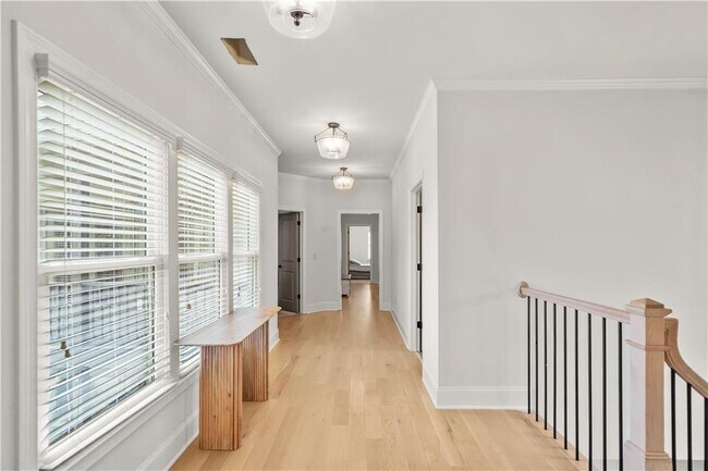 Building Photo - 2596 Rock Maple Dr NE