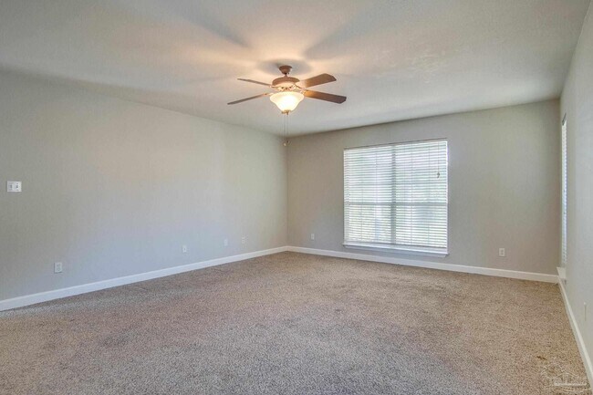 Building Photo - 3569 S Hampton Way