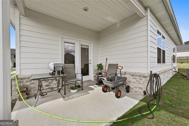 Building Photo - 120 Echo Ct