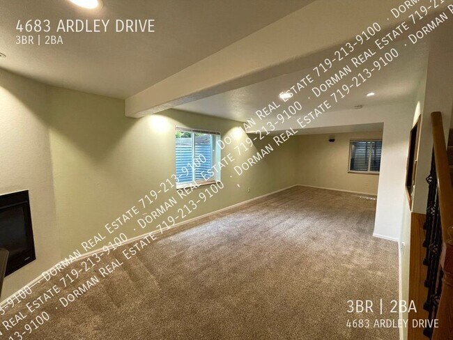 Building Photo - 4683 Ardley Dr