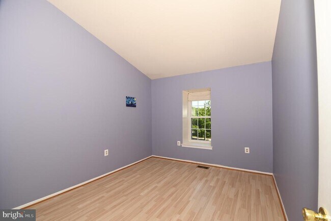 Building Photo - 21 Earth Star Pl