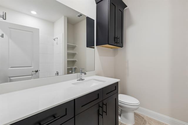 Building Photo - 1508 Lake District Dr