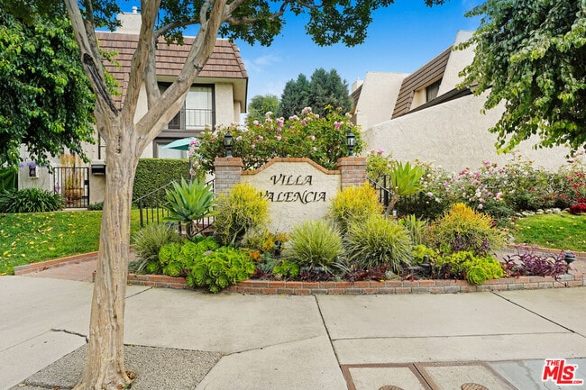 Primary Photo - 6232 Nita Ave