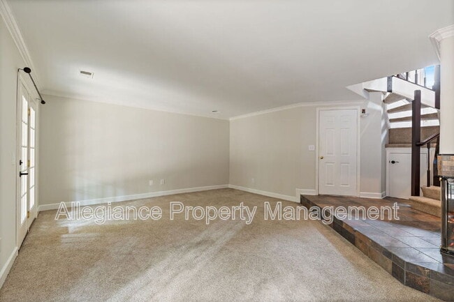 Building Photo - 3915 Green Look Ct