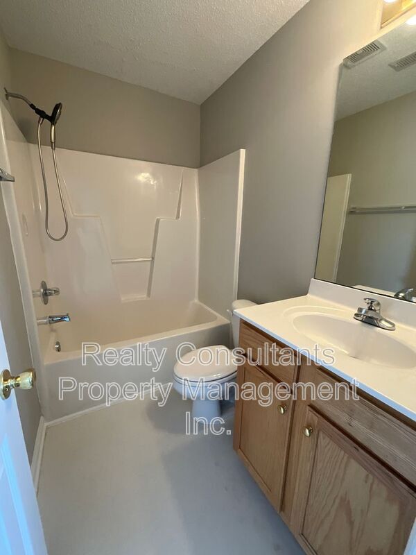 Building Photo - 4612 Cross Ridge Ln