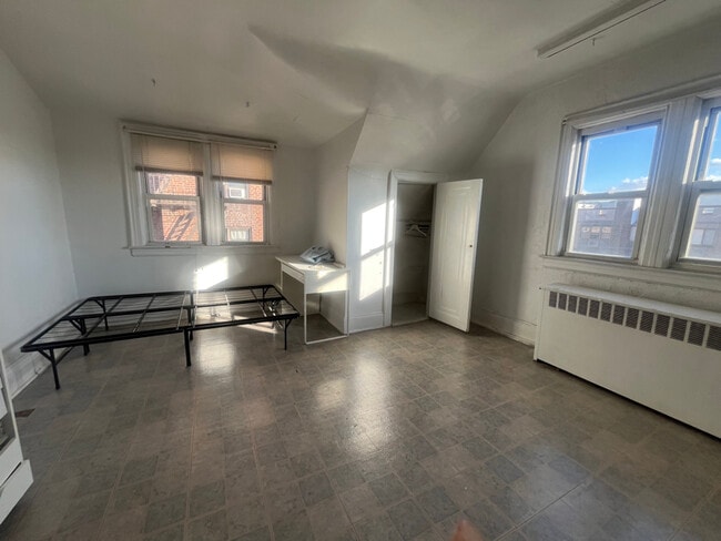 Building Photo - 79-12 45th Ave