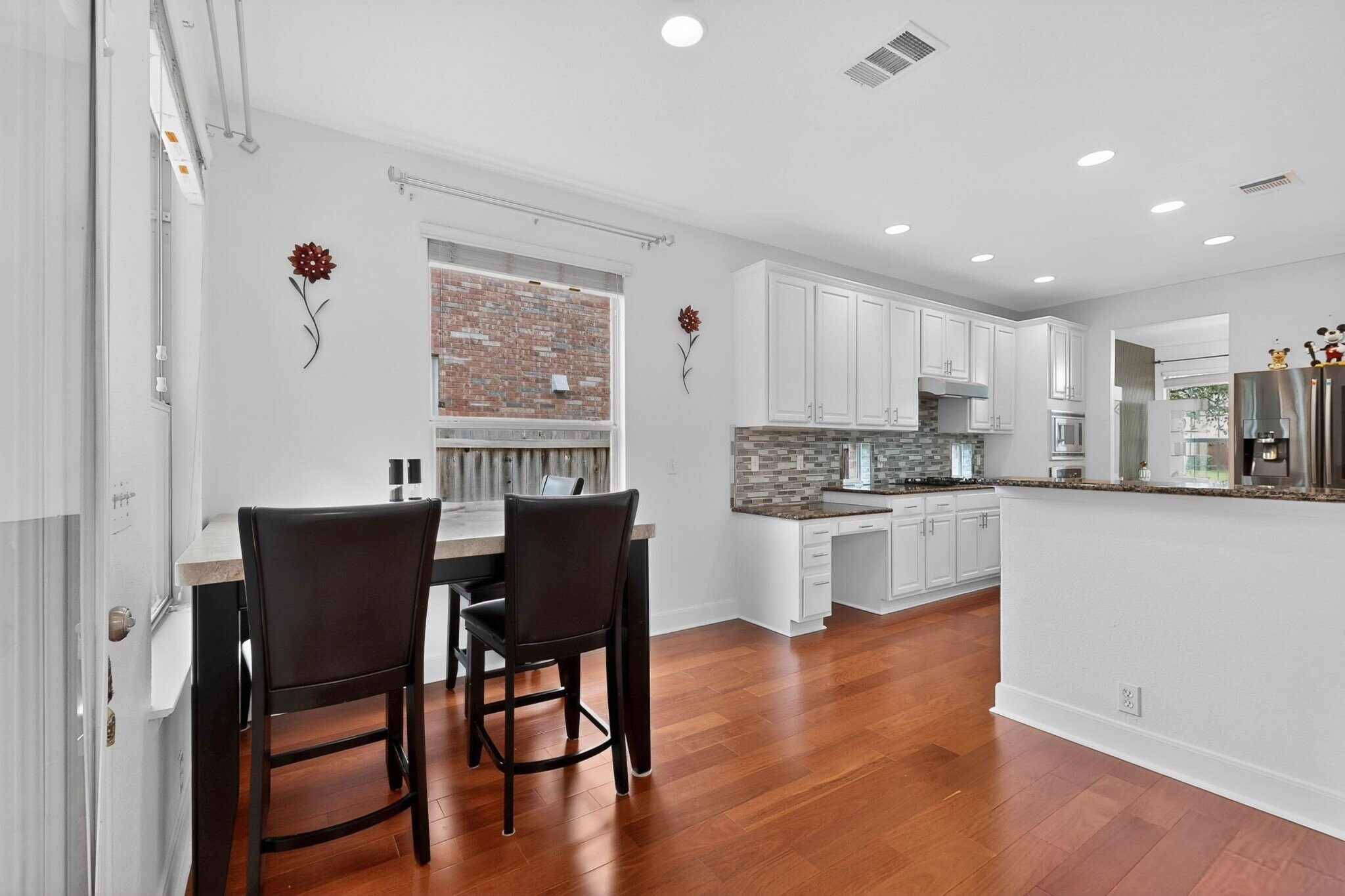 Building Photo - 2659 Salorn Way