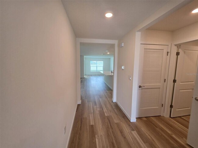 Building Photo - 4631 SW 88 Pl