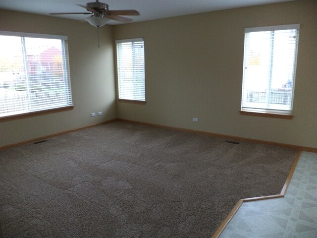 Building Photo - 10348 Oxford Dr