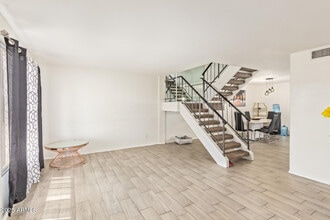 Building Photo - 4807 W Northern Ave