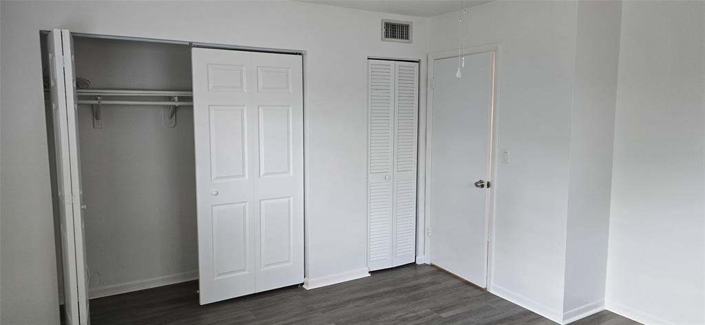 BEDROOM - 2120 SW 18th Ave