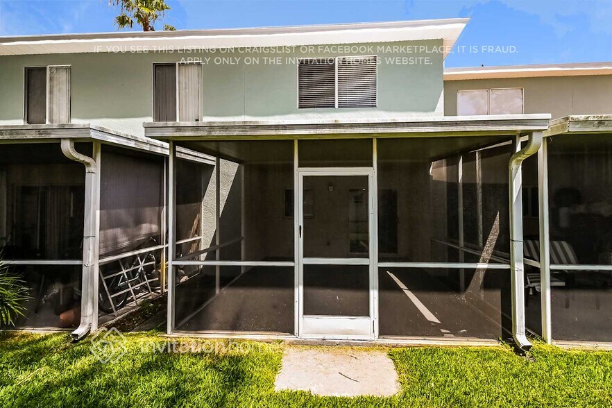 Building Photo - 2125 Fluorshire Dr