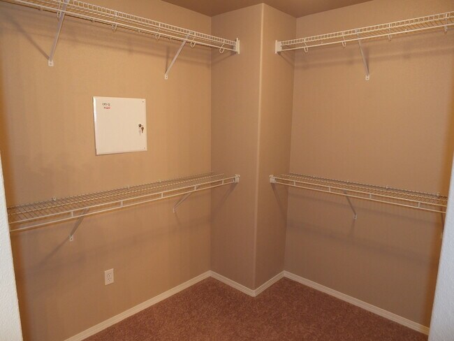 Building Photo - 3 bedroom 2 Bath House in Stanwood!