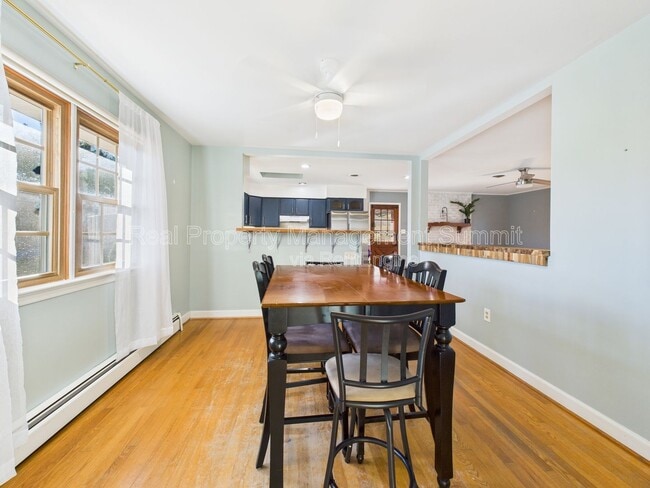 Building Photo - 1508 Chesley Pl