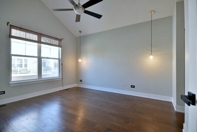 Building Photo - 982 Indigo Ct