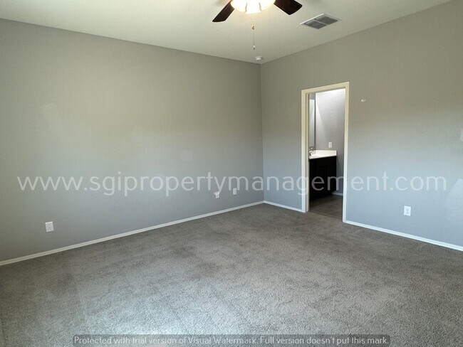Building Photo - 4 bedroom Casa Grande home