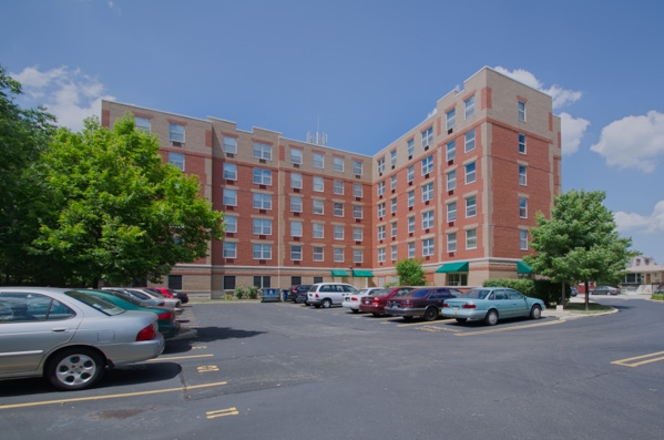 Primary Photo - Senior Suites of Jefferson Park