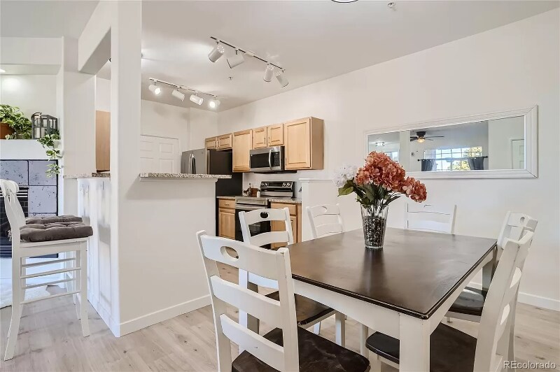 Building Photo - 1509 S Florence Ct