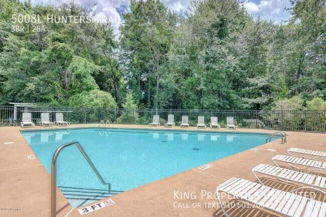 Building Photo - 5008L Hunters Trail
