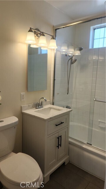 Building Photo - 18009 Bullock St