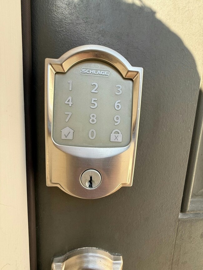 Building Photo - 7084 Vernazza Pl