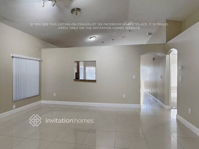 Building Photo - 1001 NW 125th Terrace