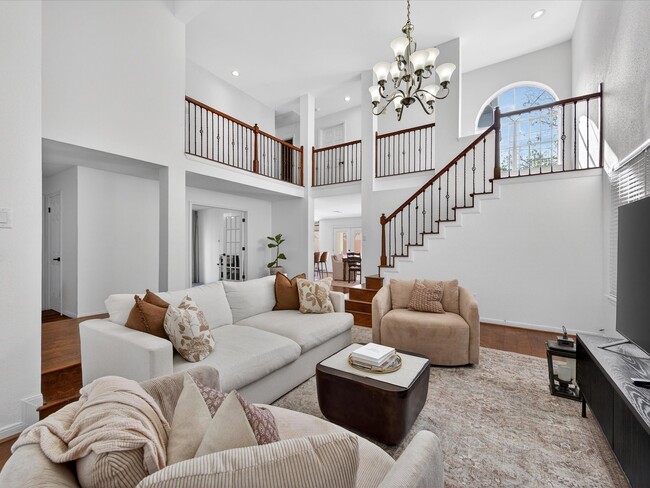 Building Photo - 1676 Beaconshire