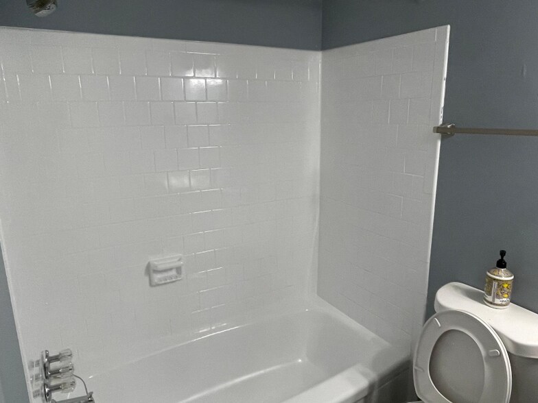 Building Photo - 7178 Donnell Pl