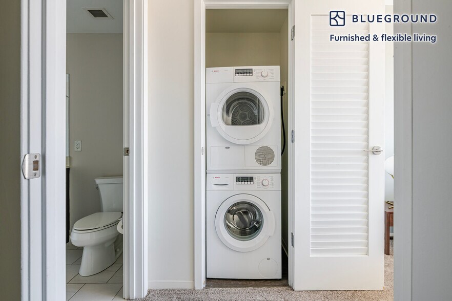 Building Photo - 22 Water St