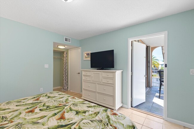 Building Photo - Fully Furnished 2BR/2BA at Las Salinas with Pool, Gym & Parking for Two