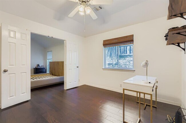 Building Photo - 3135 Burks Ln