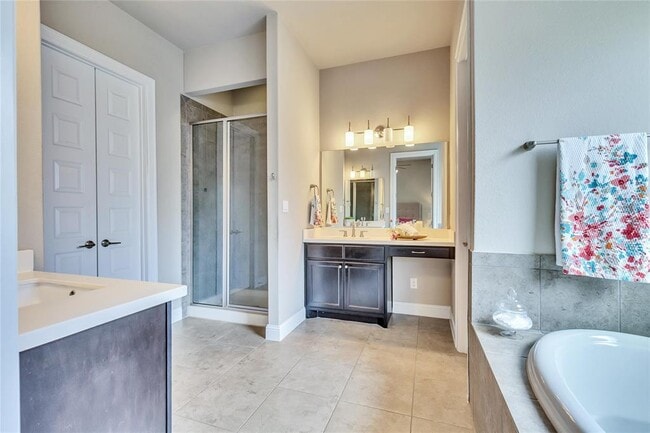 Building Photo - 1805 Grebe Dr