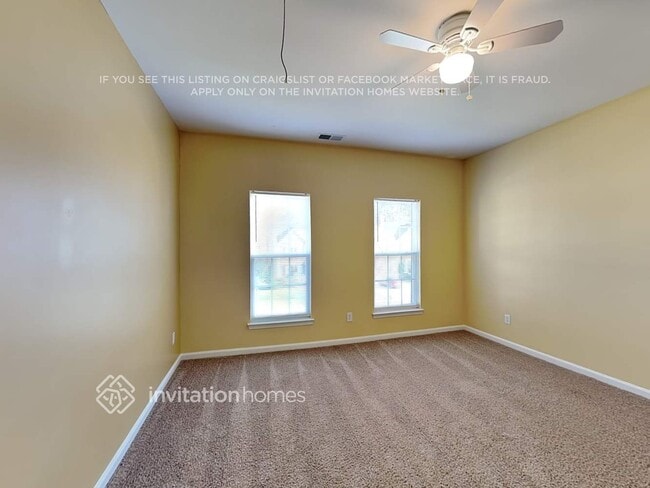 Building Photo - 10124 Rivendell Ln