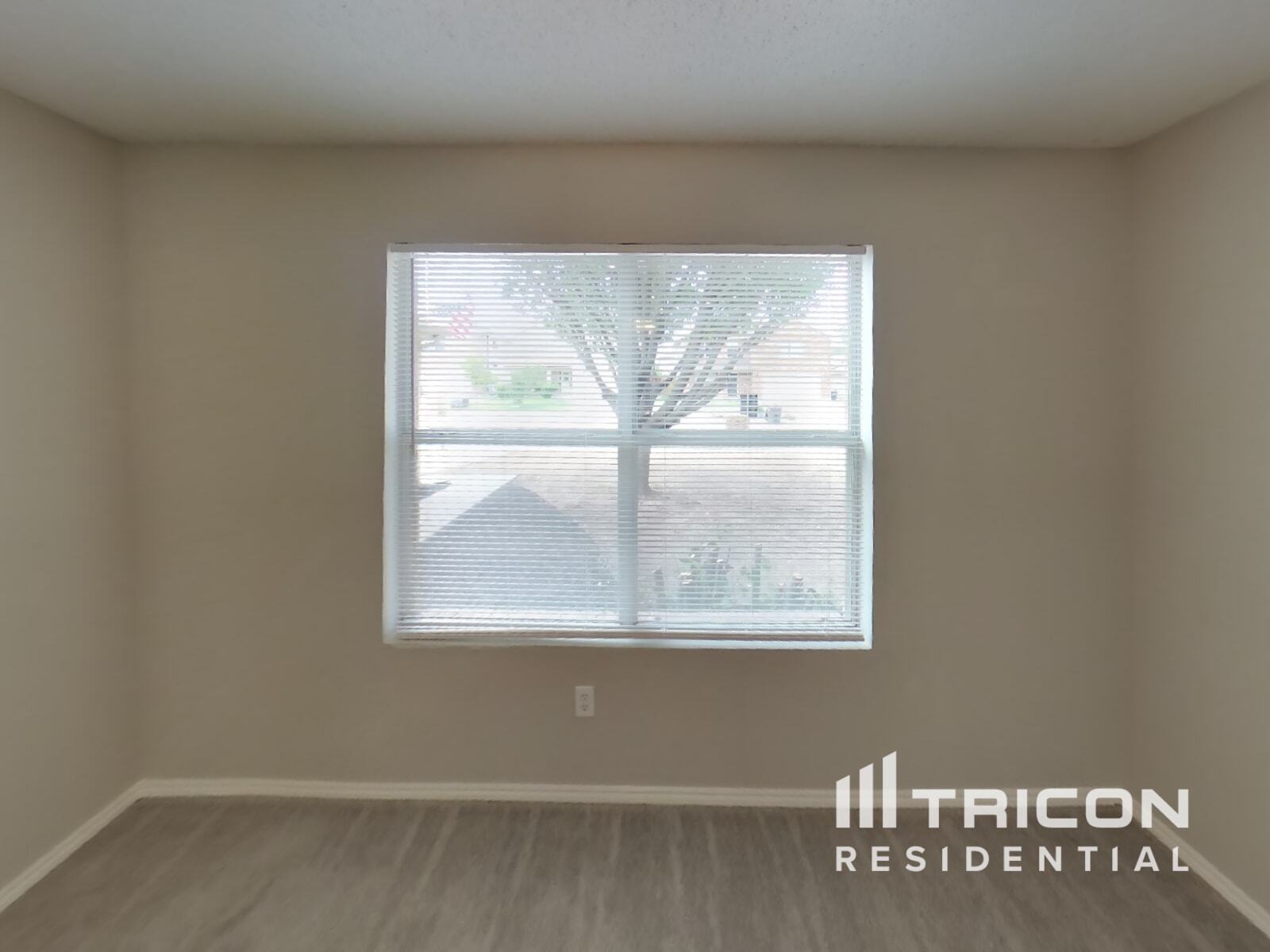 Building Photo - 304 Blairwood Dr