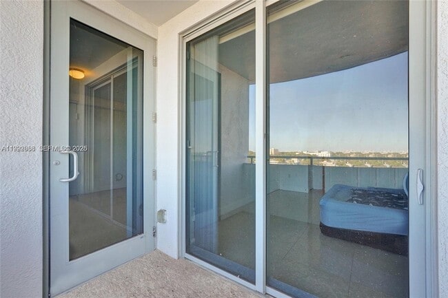 Building Photo - 1830 Radius Dr