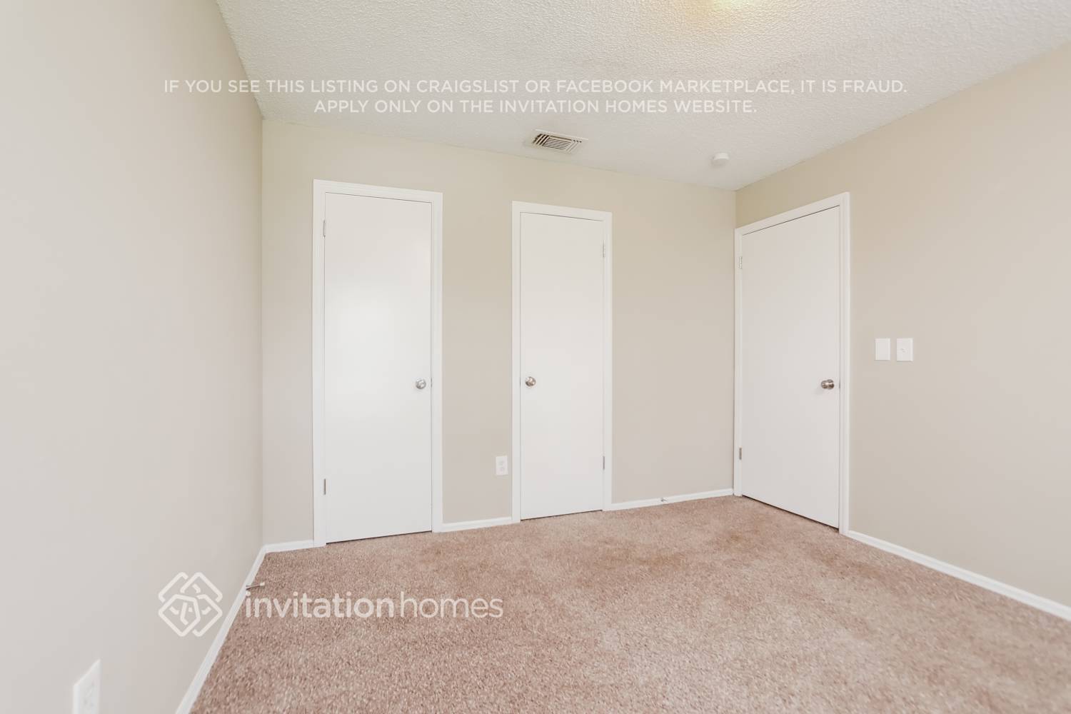 Building Photo - 524 Silvergate Loop