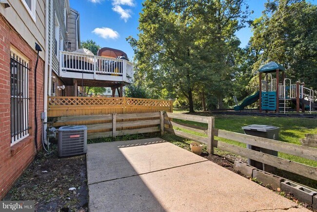 Building Photo - 1324 Potomac Heights Dr