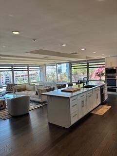 Building Photo - 7157 E Rancho Vista Dr