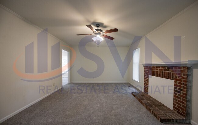 Building Photo - Cottage living in this 3-Bedroom, 3-Bath Home in Durham – Near Duke