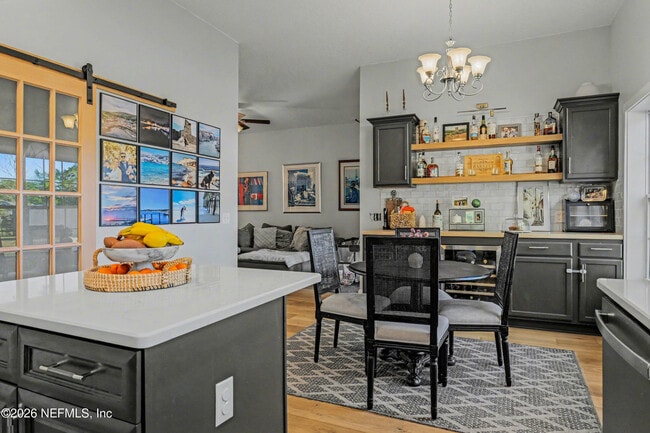 Building Photo - 87159 Chesapeake Ave