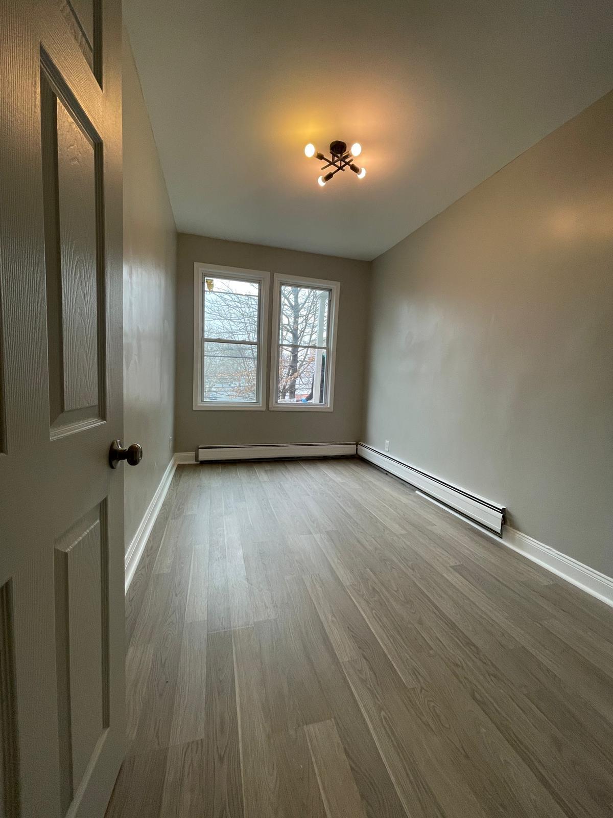 225 Duncan Ave 1 - 227 Duncan Ave
