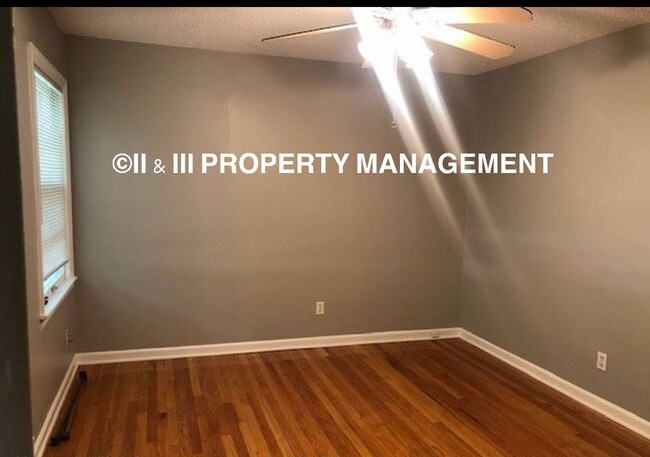 Building Photo - 2001 W 85th Terrace