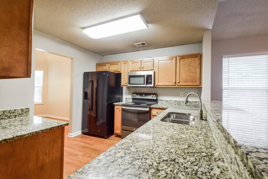 Building Photo - 5604 Corvin Ln