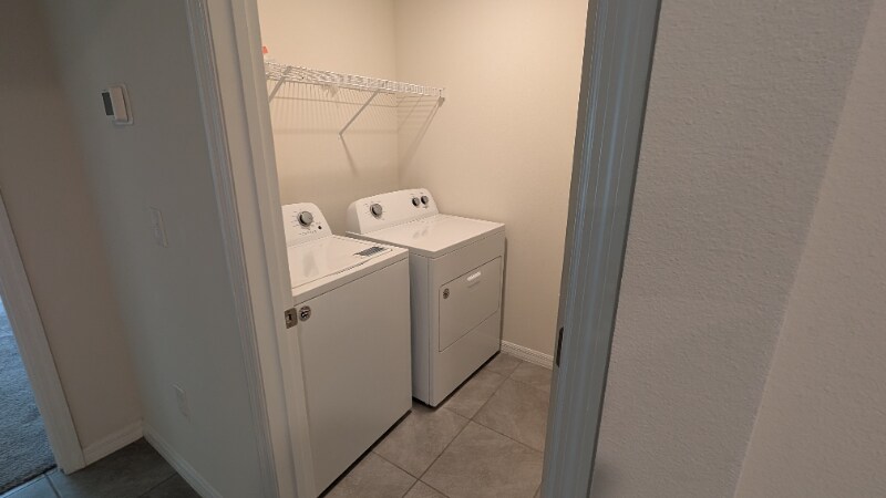 Building Photo - 8707 SW 49th Cir