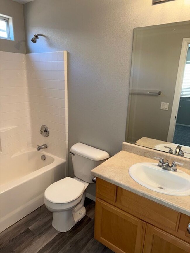 Building Photo - 2-STORY HOME FOR RENT IN HENDERSON