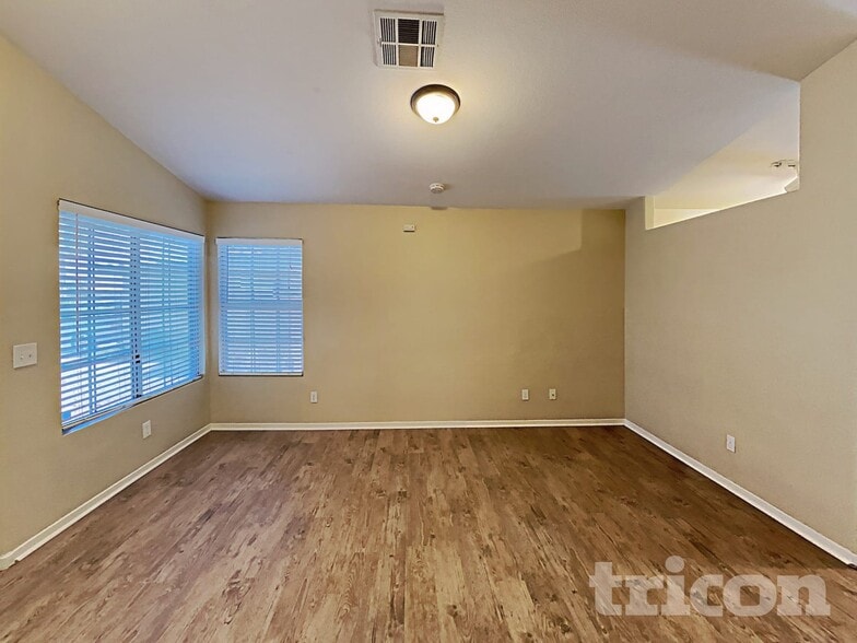 Building Photo - 4169 Lucas Ave