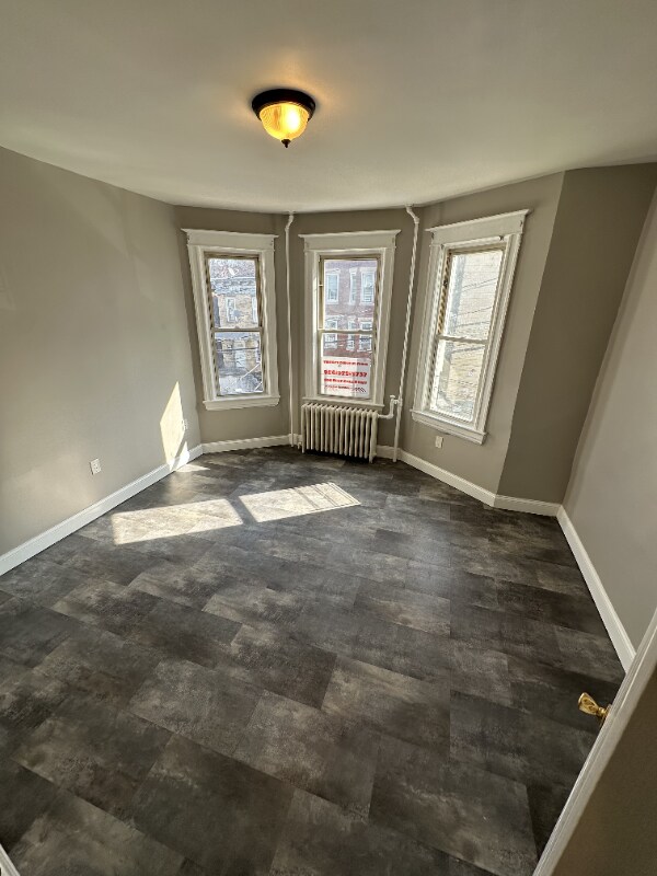 Building Photo - 147 Beech St